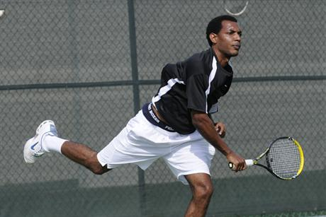 Men's Tennis Crushes Seahawks